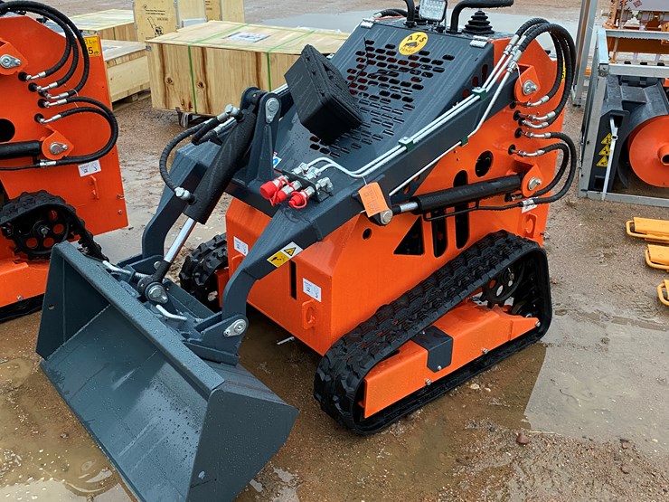 #154-•-2025-land-hero-mini-skid-steer-loader-(mosinee,-wi)-image-1