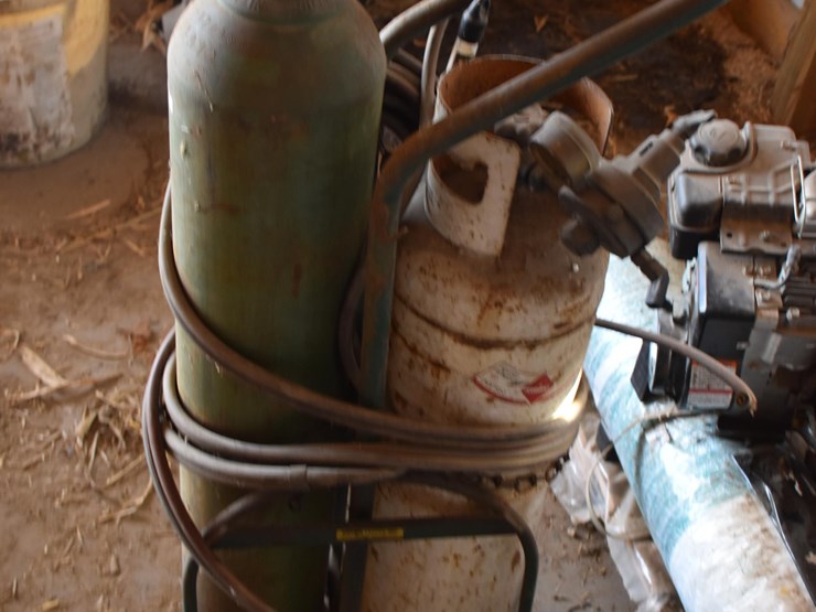 torch-outfit-image-1