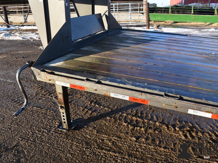 2020-landoll-travalong-31'-t/a-gooseneck-flatbed-trailer-image-16