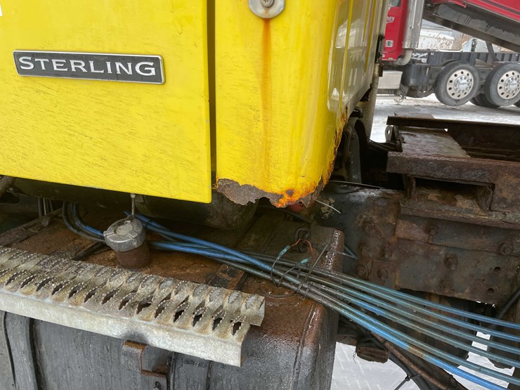 2004-caterpillar-c7-image-55