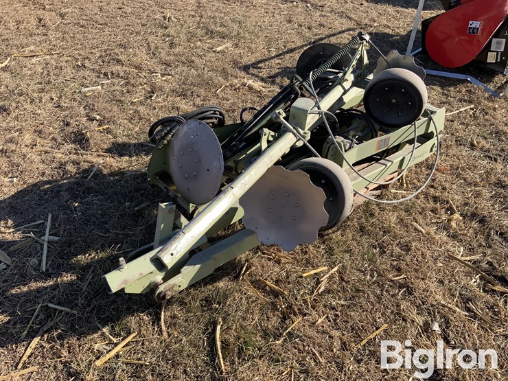 orthman-hydraulic-side-markers-image-3