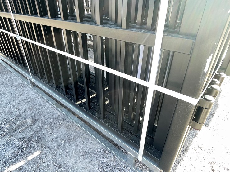 #3861-•-deer-motif-style-driveway-gates-image-11