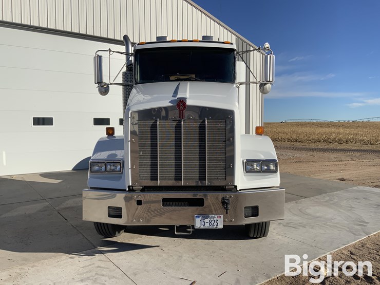 2001-kenworth-t800-image-2