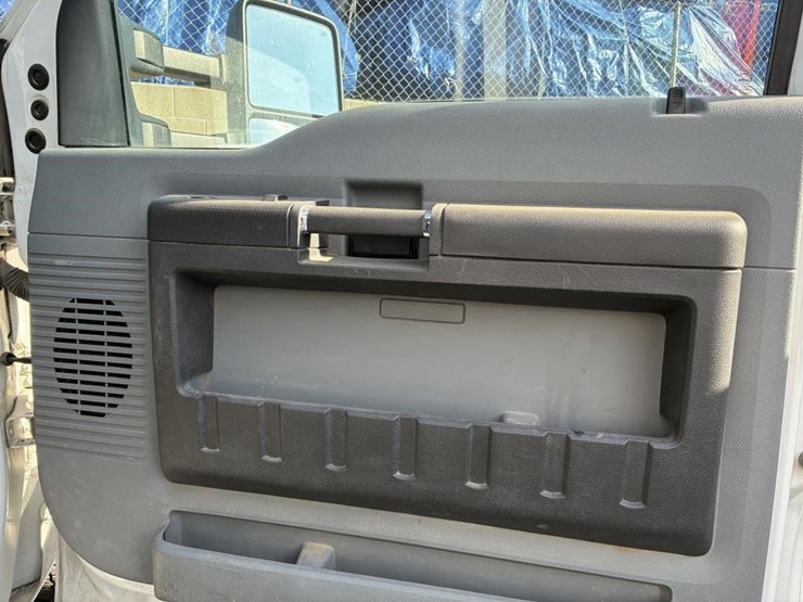 2014-ford-f250-image-21