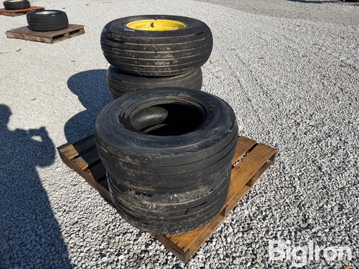 11l-15-tires-&-6-bolt-rims-image-3