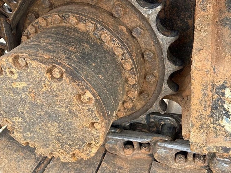 2012-hitachi-zx225us-lc-3-image-17