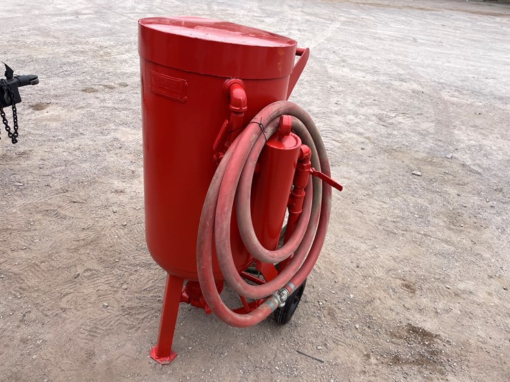 #205-•-sandblaster-and-pot-image-4