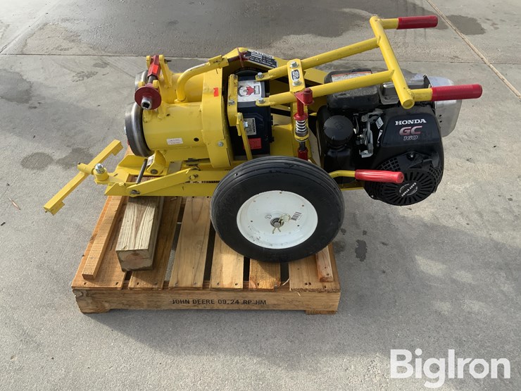 amy-j-3-22-portable-disc-blade-roller-sharpener-image-8