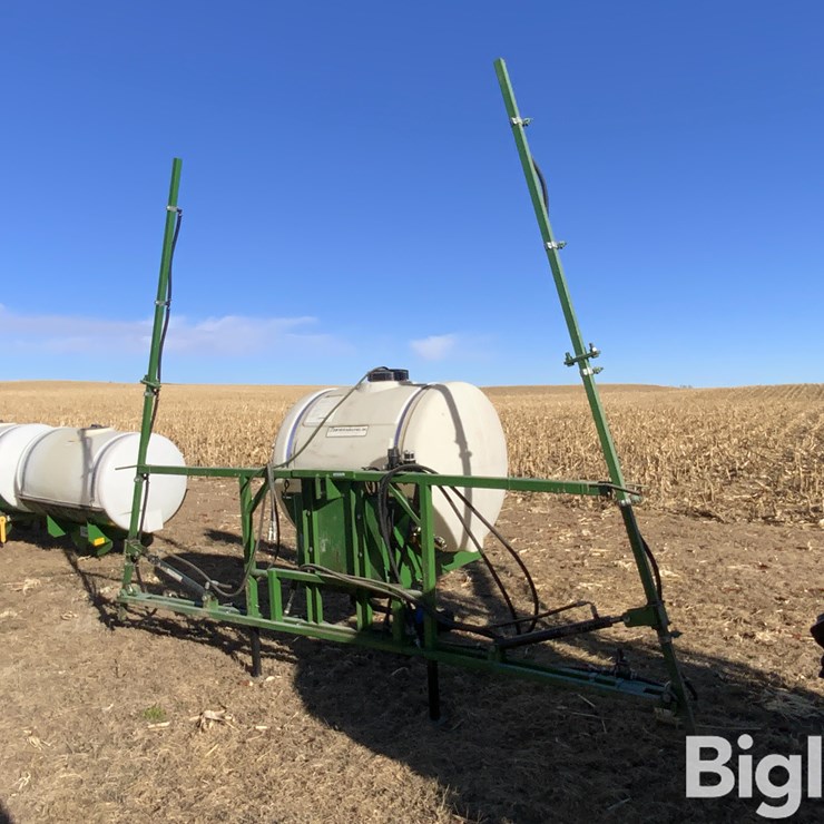 Homemade 300-Gallon 3-Pt Sprayer