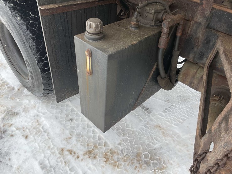 2004-caterpillar-c7-image-33