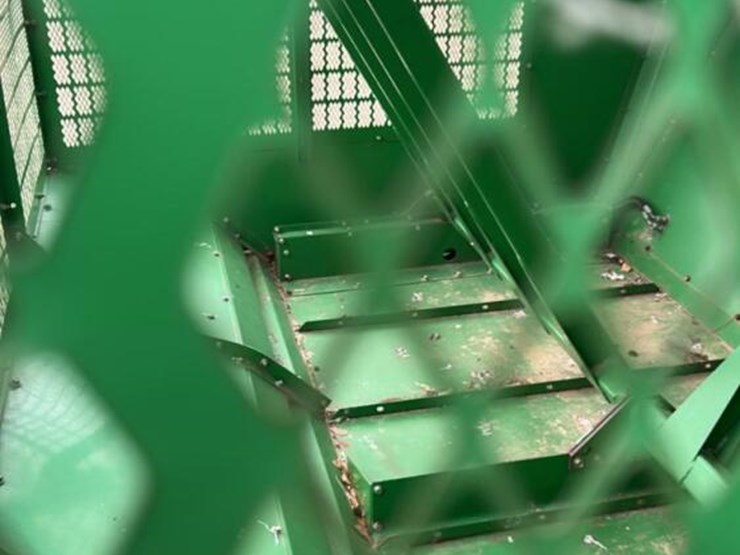 john-deere-7460-image-32