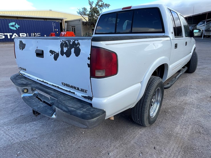 2002-chevrolet-s10-image-124