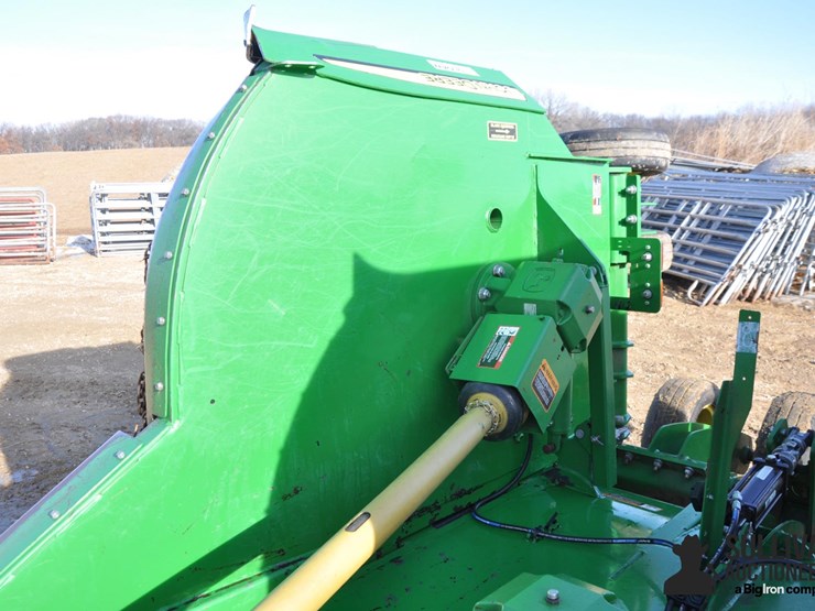 2019-john-deere-r15-image-17