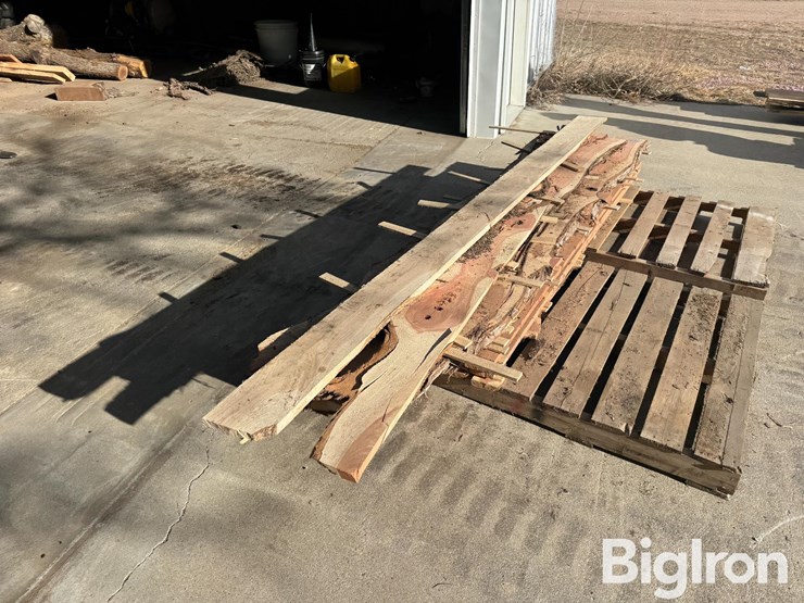 cedar-lumber-image-4