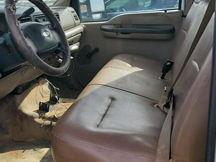 2003-ford-f350-image-12