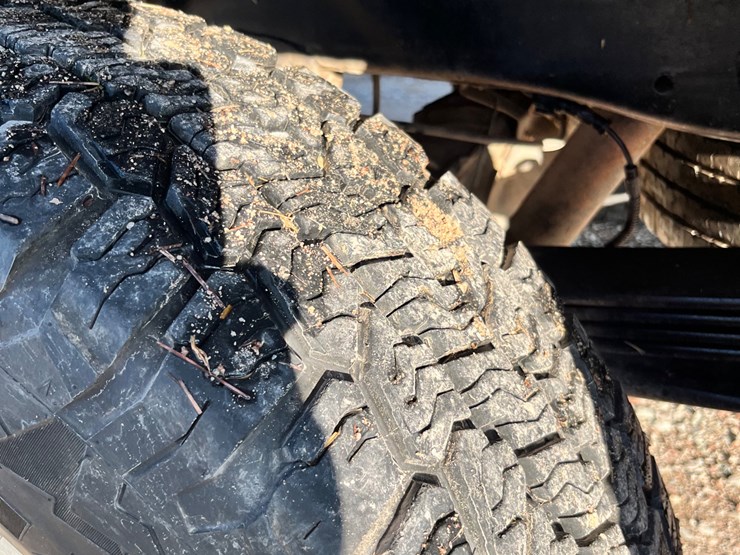 2015-chevrolet-2500-image-5