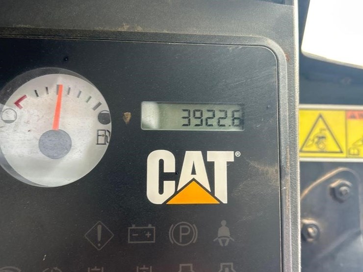 2011-caterpillar-299c-image-16