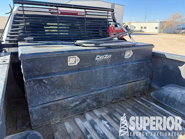 2021-chevrolet-2500-image-6