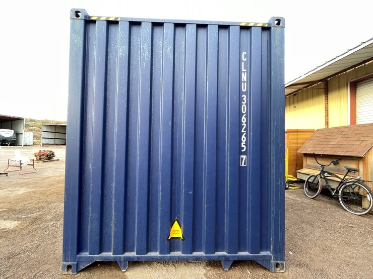 #200b-•-40'-container-image-32