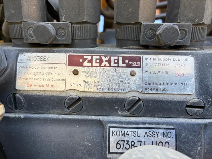 2004-komatsu-gd555-image-14