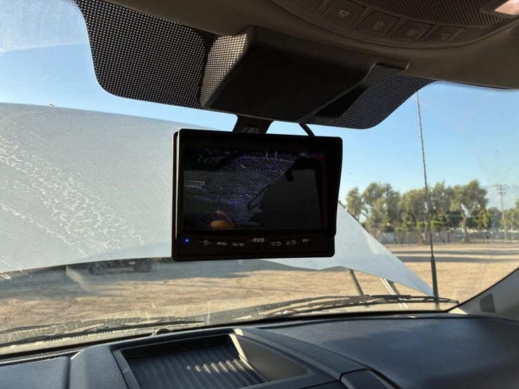 2022-ford-f450-xl-image-14