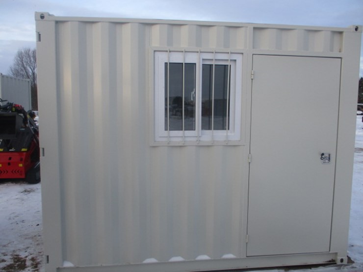 #6575-•-10'-storage-container-10'-storage-container-has-a-vinyl-window-and-an-access-door-on-the-side-image-1