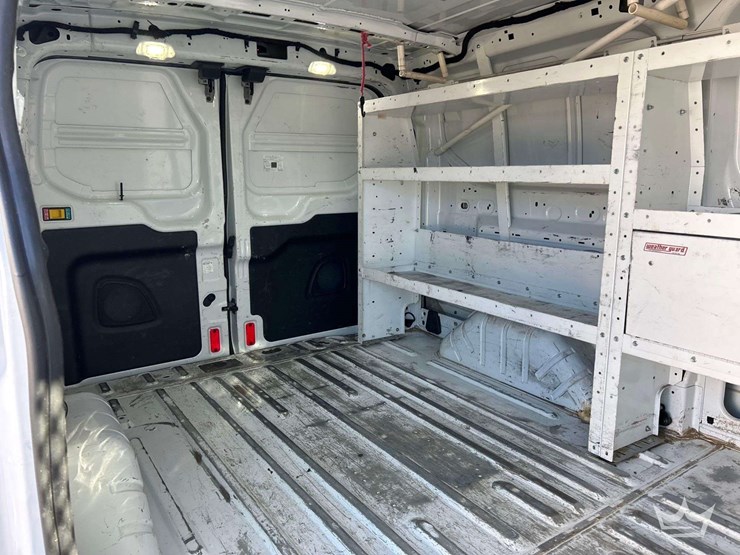 2017-ford-transit-image-23