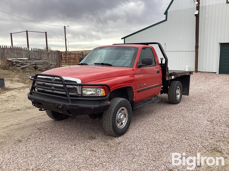 1998-dodge-ram-2500-image-1