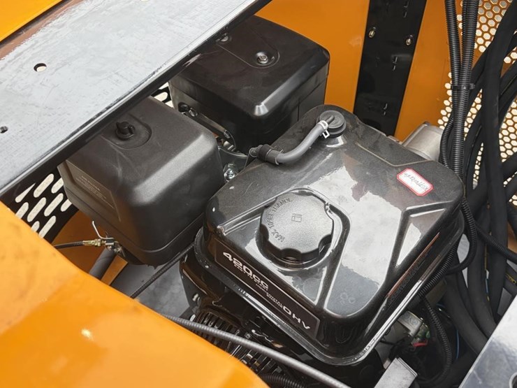 2025-vicsec-vc15-excavator-image-14