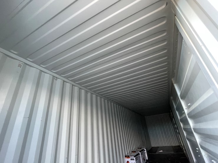 #200c-•-40'-container-image-34