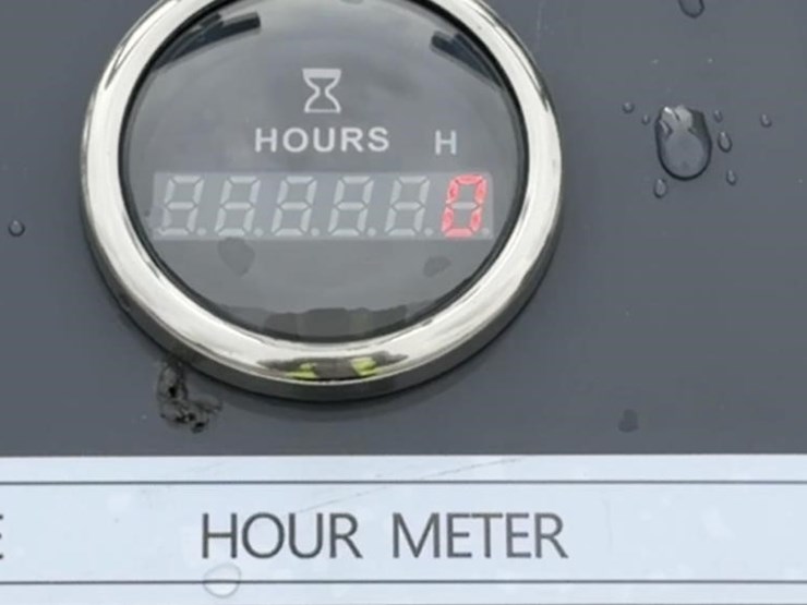 2025-sdlanch-sdll60-skid-steertrack-loader-image-11