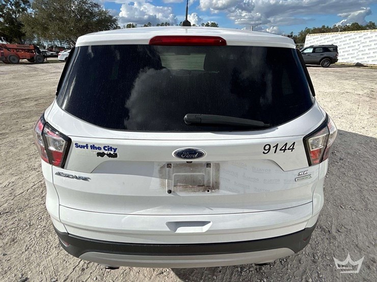 2017-ford-escape-image-22