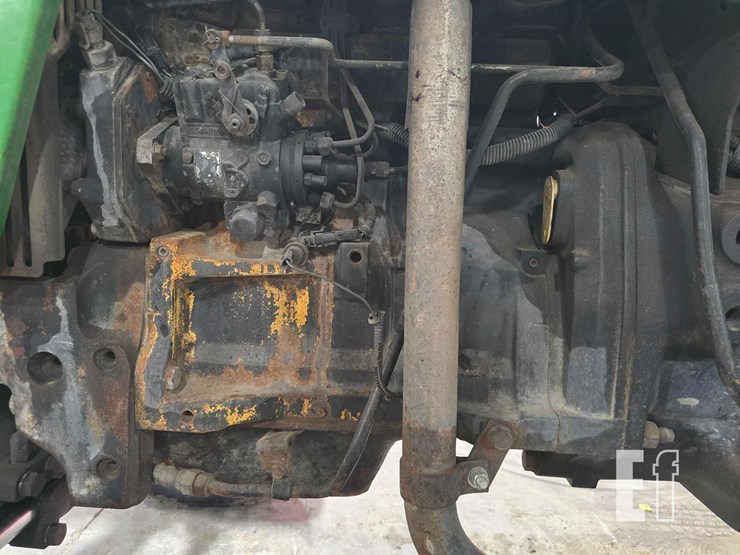 2000-john-deere-5210-image-24