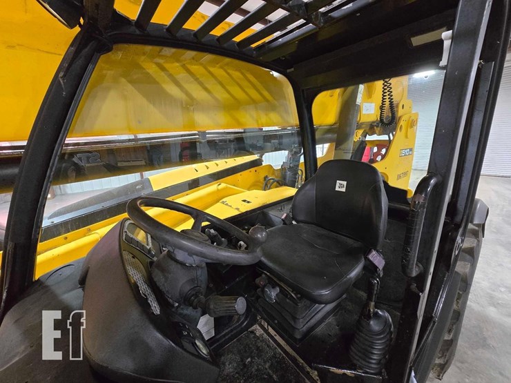 2017-jcb-510-56-image-13