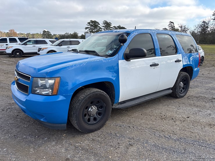 2014-chevrolet-tahoe-image-1