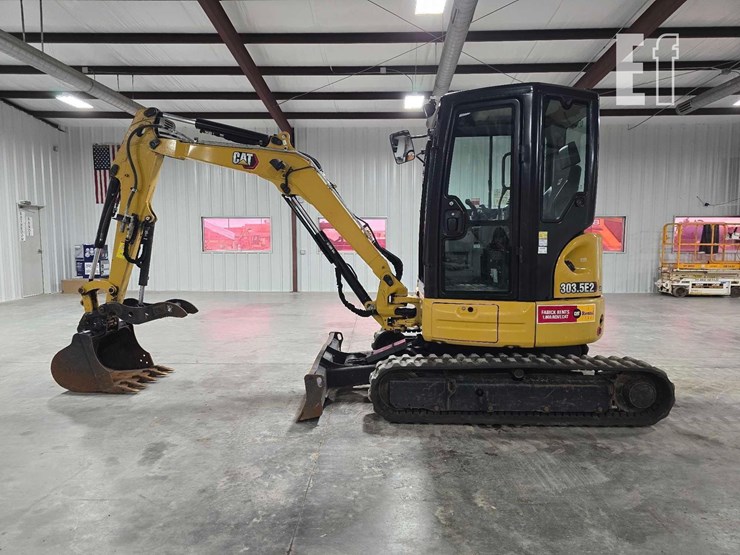 2021-caterpillar-303.5e2-cr-image-5