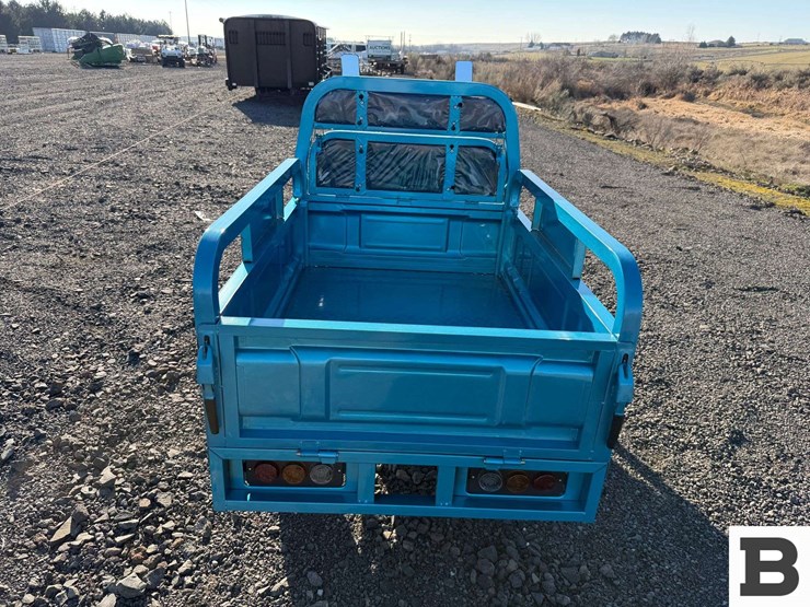 2025-ir-iret13-electric-tricycle-image-4