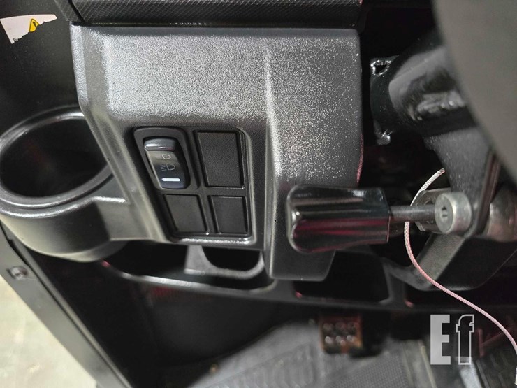 polaris-pro-xd-fs-diesel-crew-image-14