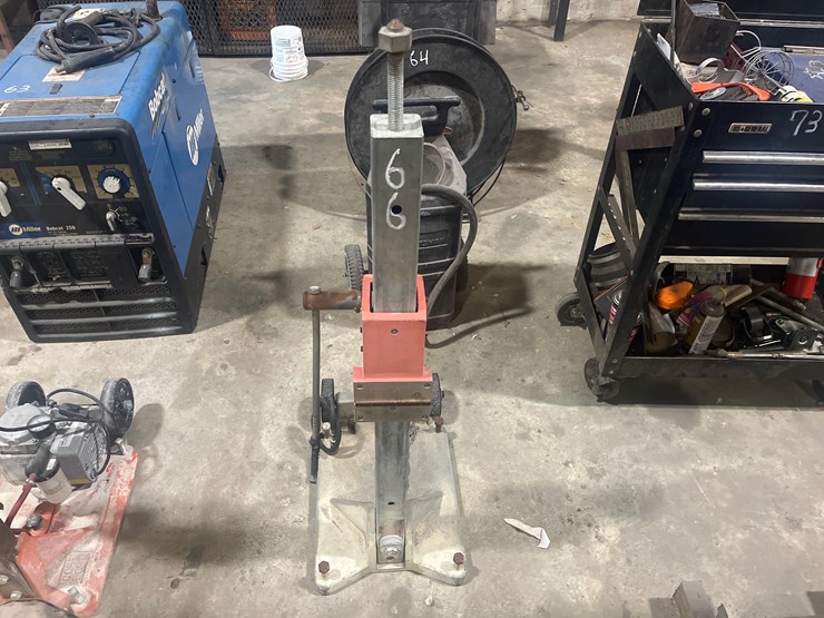 #66-•-milwaukee-concrete-core-drill-stand-image-3