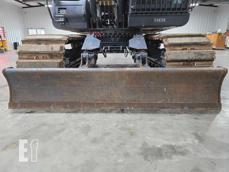 2022-xcmg-xe150u-image-14