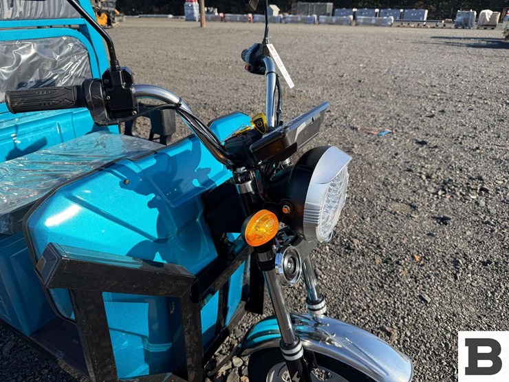 2025-ir-iret13-electric-tricycle-image-9