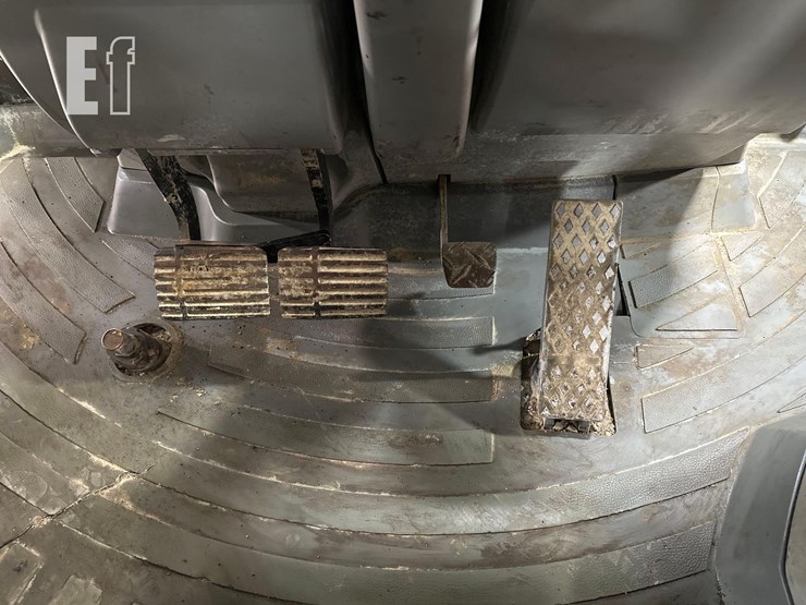 2012-caterpillar-420e-it-image-23