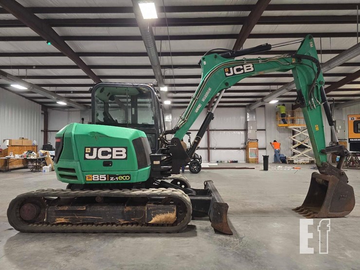 2018-jcb-85z-1-image-6