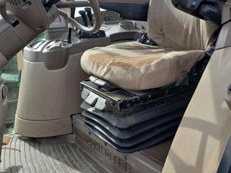 2007-john-deere-7330-image-18