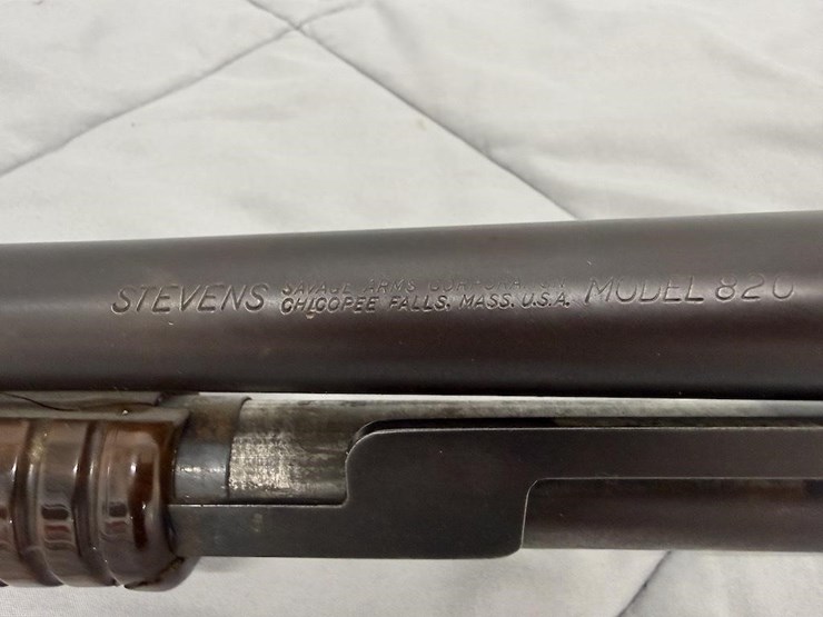 stevens-model-820-12-gauge-shotgun-image-8