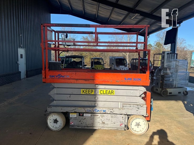 skyjack-sjiii3226-image-1