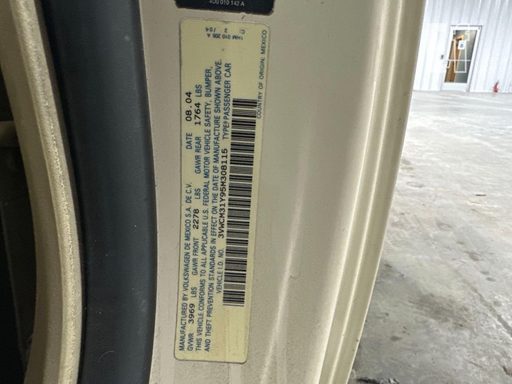 2005-volkswagen-beetle-image-22