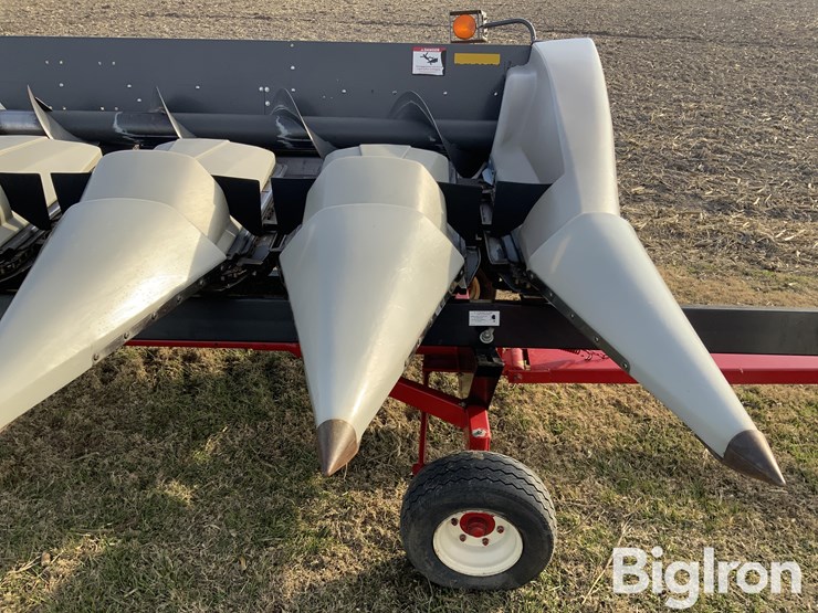 2010-gleaner-3000-image-16