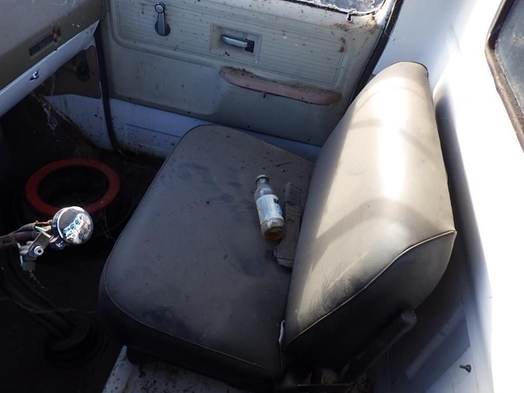 1977-gmc-6500-23'-t/a-flatbed-truck-image-35