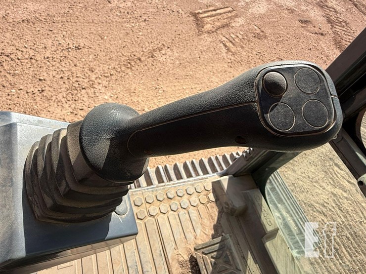 2022-xcmg-xe300u-image-22